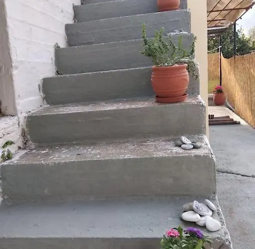 Littleparadise100mfromthebeach Leonídion